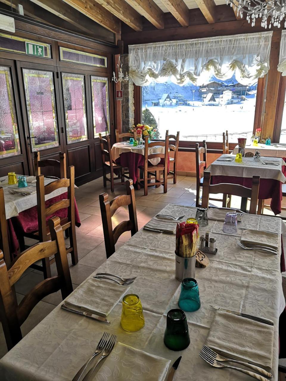 Albergo Diana Cerreto Laghi Extérieur photo